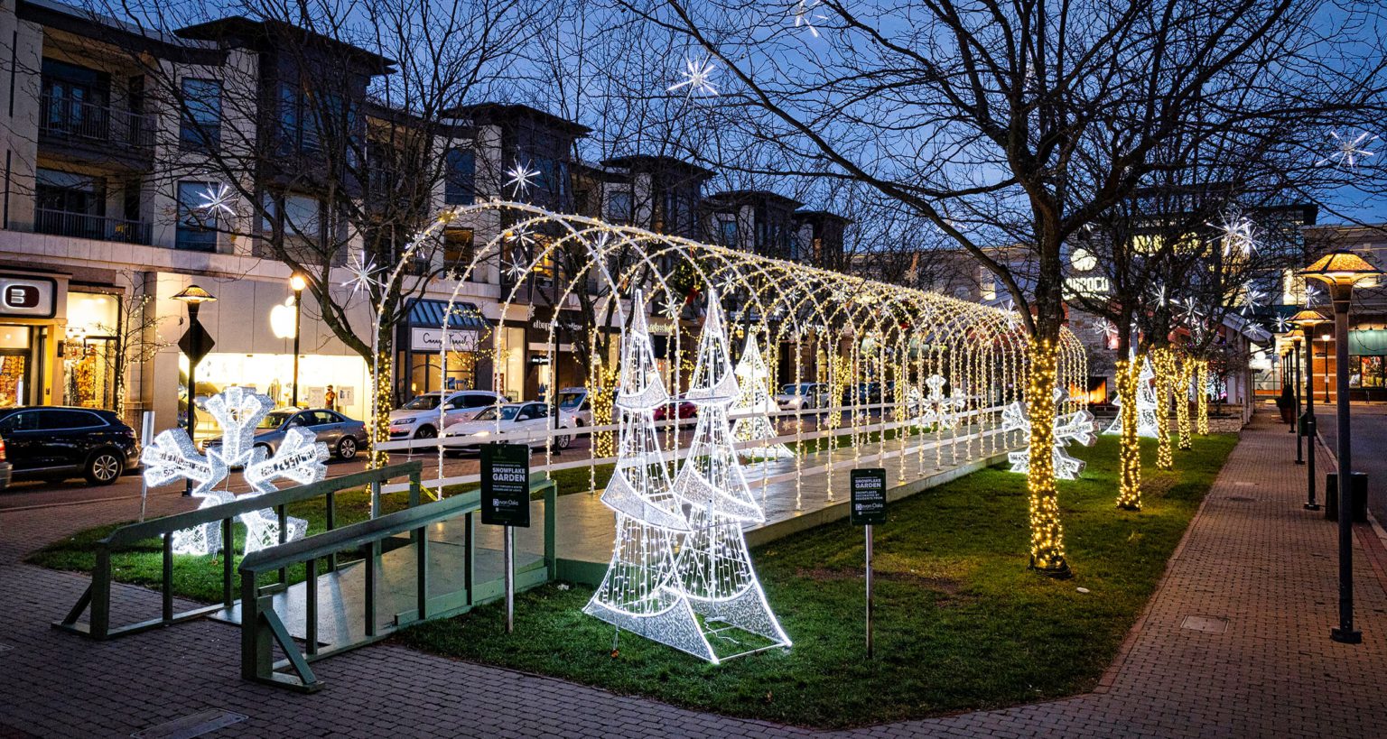 Crocker Park Holiday Guide Crocker Park