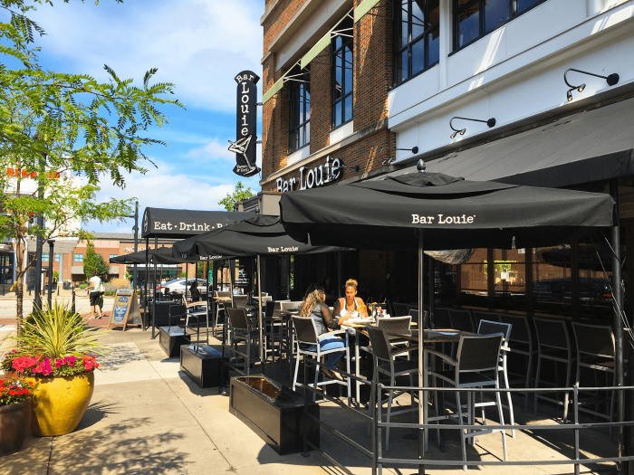 Bar Louie - Crocker Park